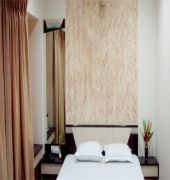 D K International Hotel 4*